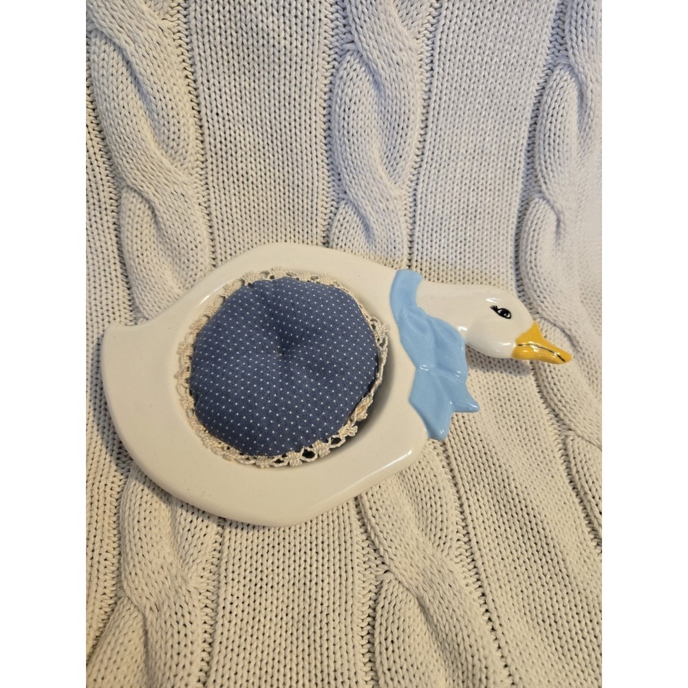 VTG Ceramic Goose Sewing Pin Cushion Dish Blue Bow Country Decor Cottagecore